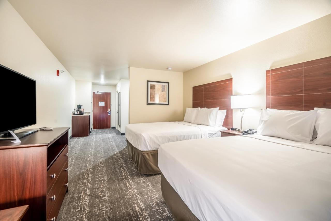 Cobblestone Hotel & Suites - Newport المظهر الخارجي الصورة
