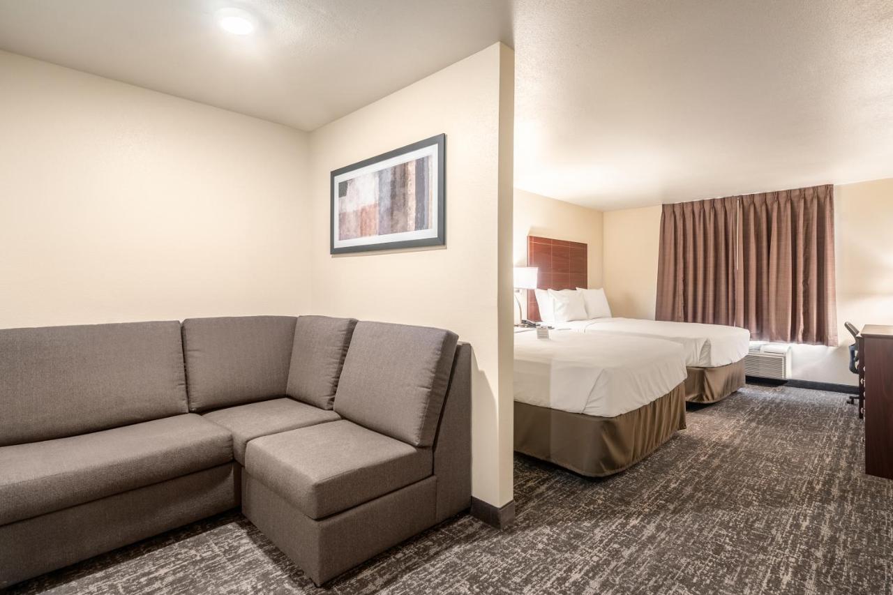Cobblestone Hotel & Suites - Newport المظهر الخارجي الصورة