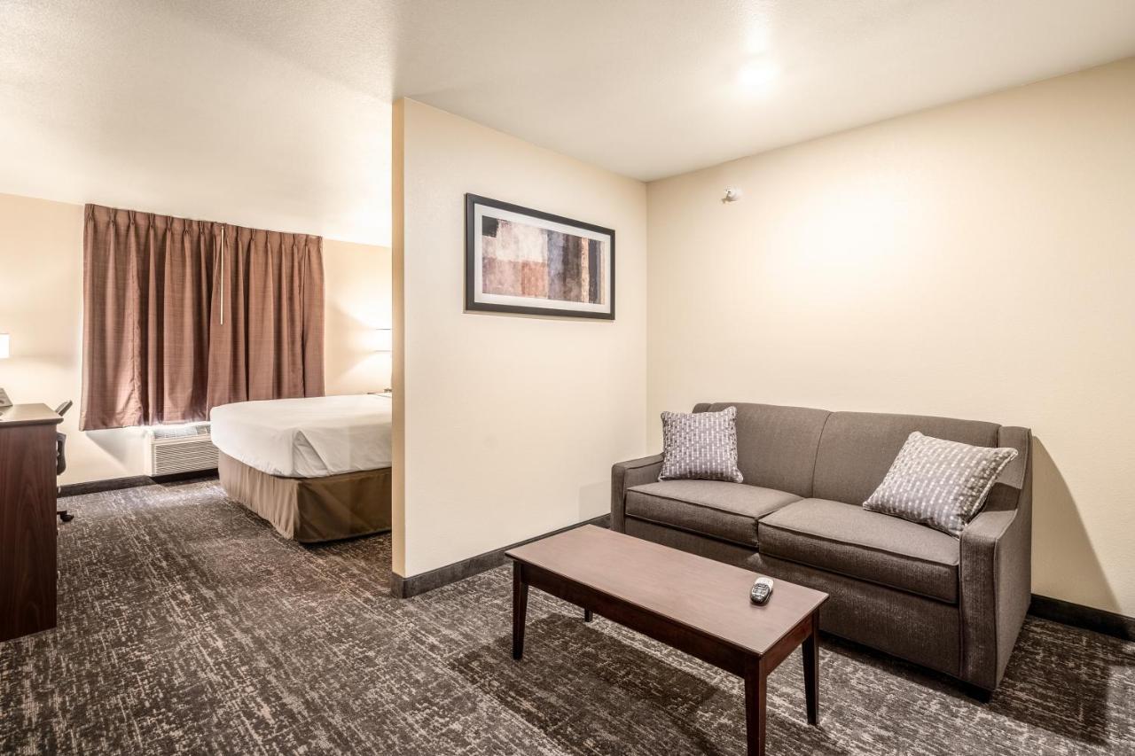 Cobblestone Hotel & Suites - Newport المظهر الخارجي الصورة